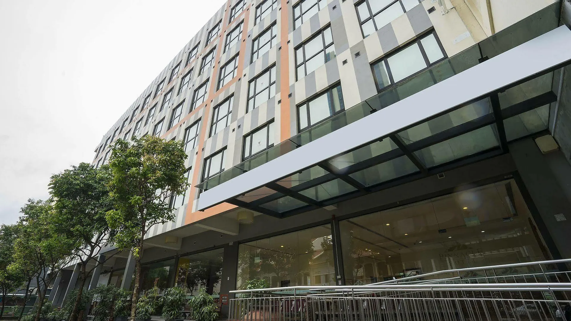 Hotel Zen Rooms Mustafa Singapura
