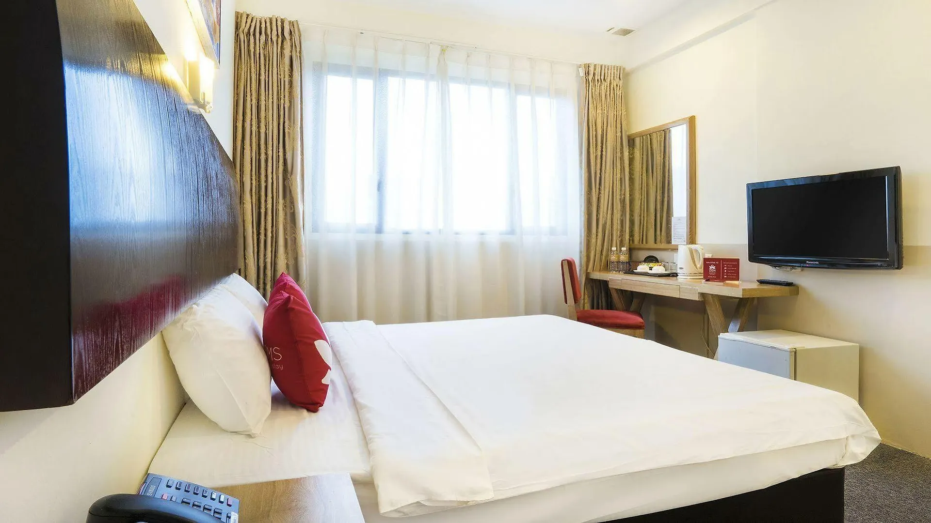 Zen Rooms Mustafa Singapura Hotel