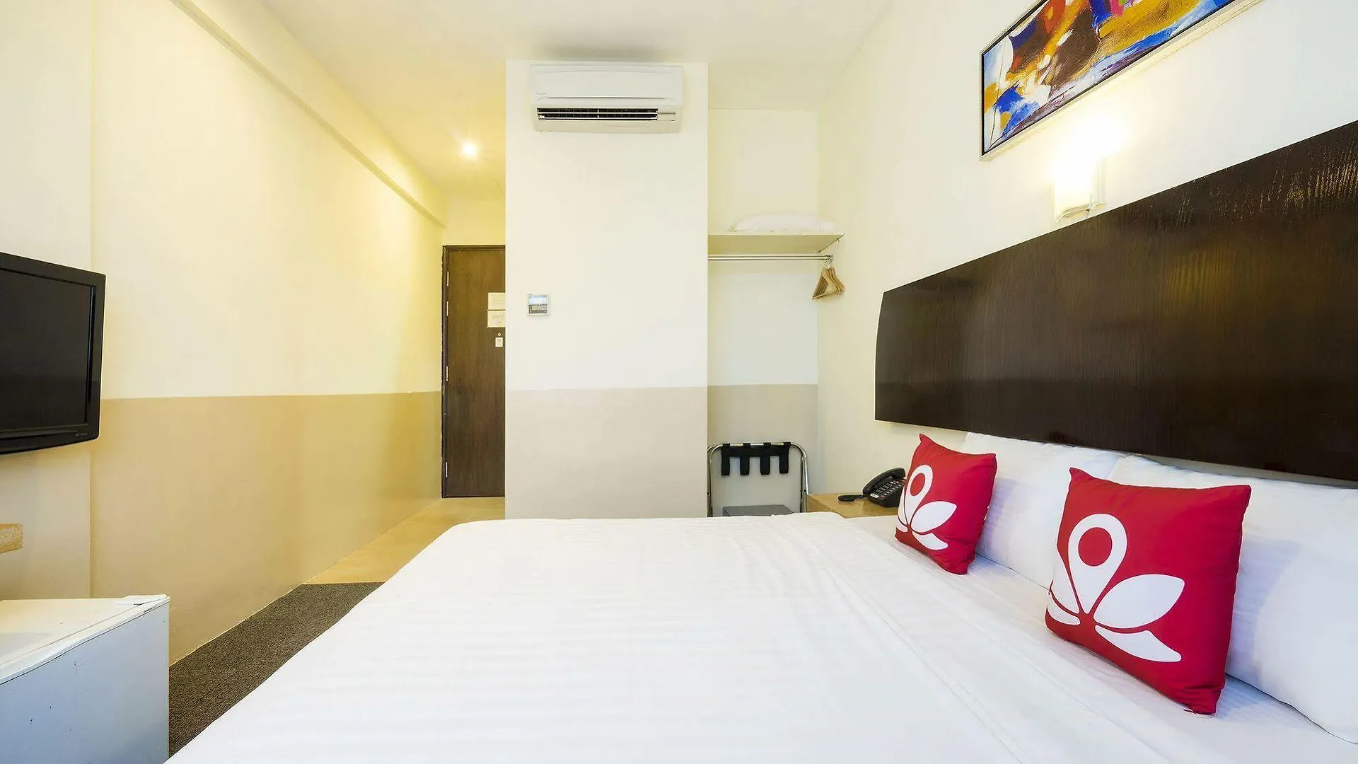 Hotel Zen Rooms Mustafa Singapura
