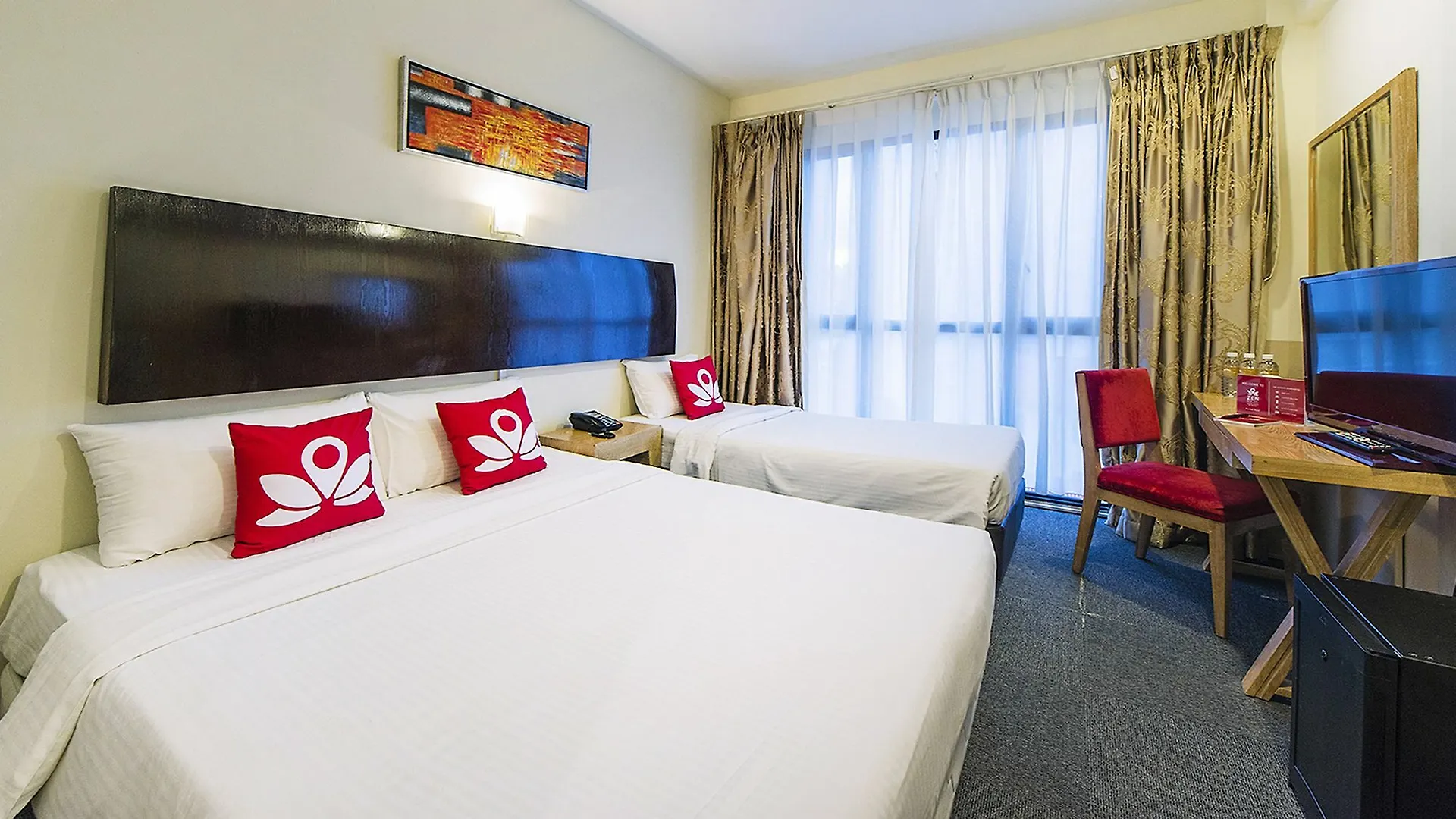Zen Rooms Mustafa Singapura 3*,